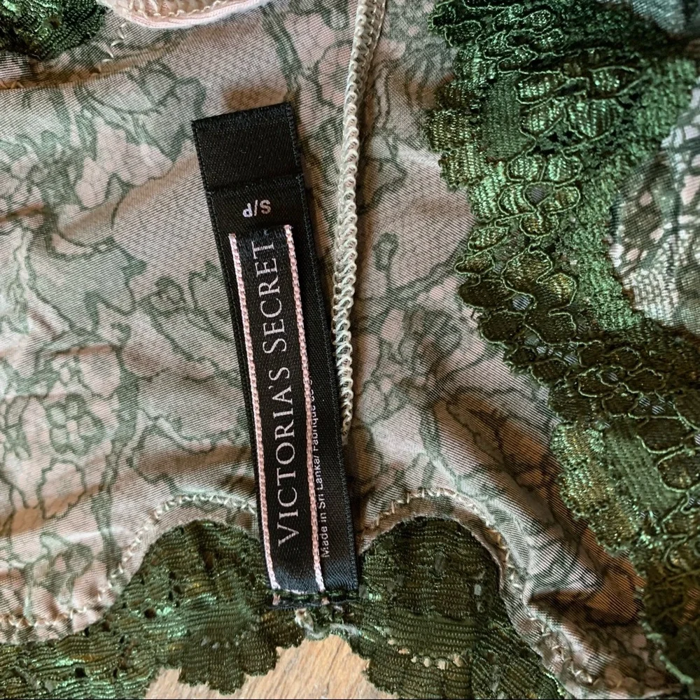 VS Vintage Very Sexy Lace Trim Cheeky Panty - Picture 4 of 8